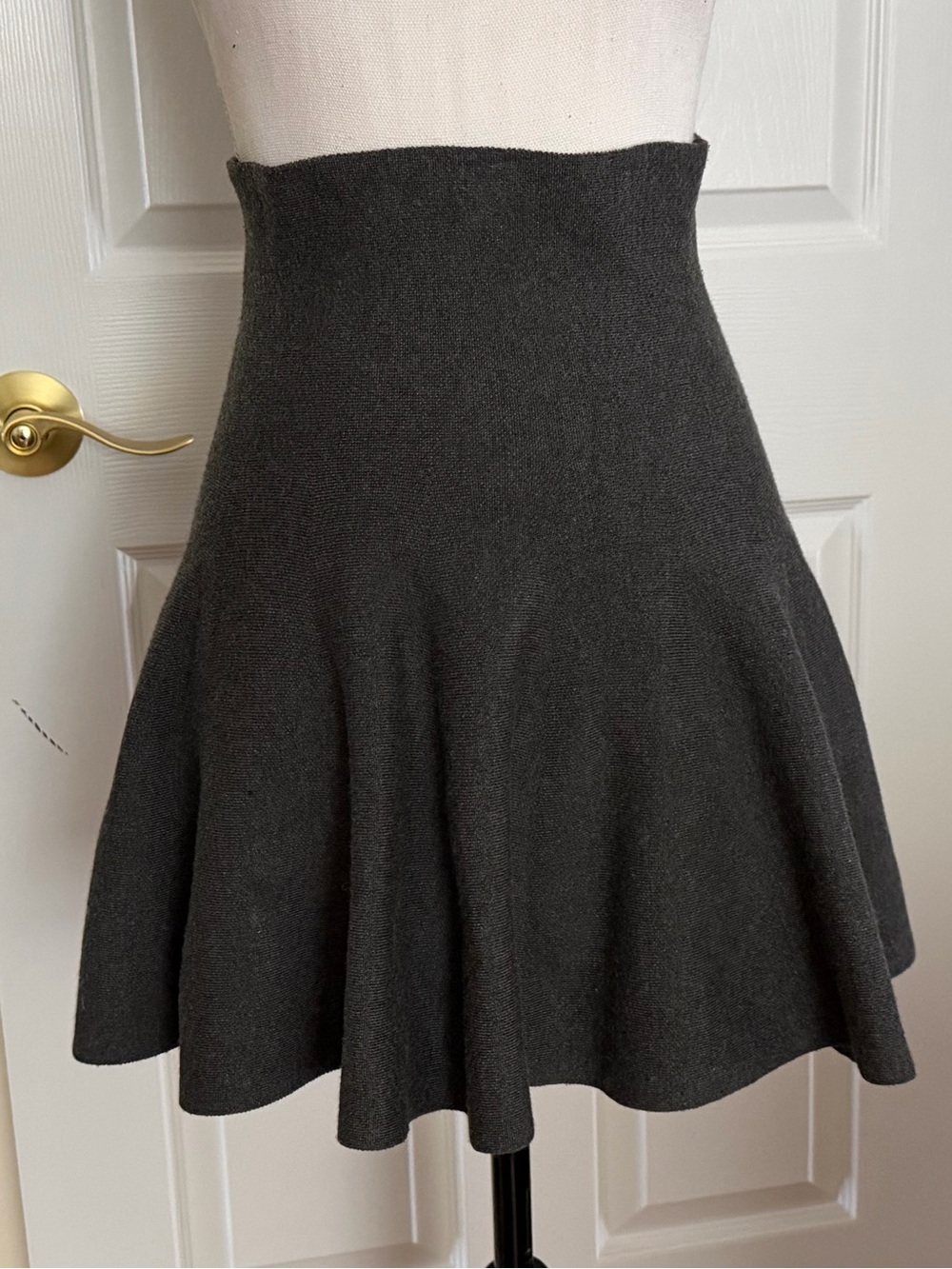 Pookie and Sebastian Gray Knit Skater Skirt